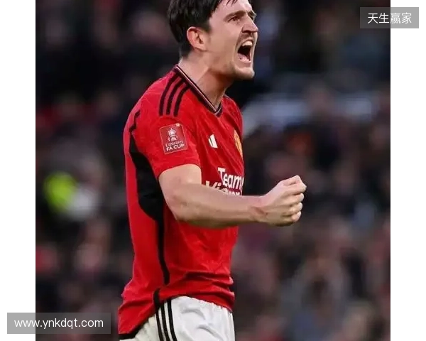 官方：马奎尔与曼联续约至2027年夏天，附带一年续约选项